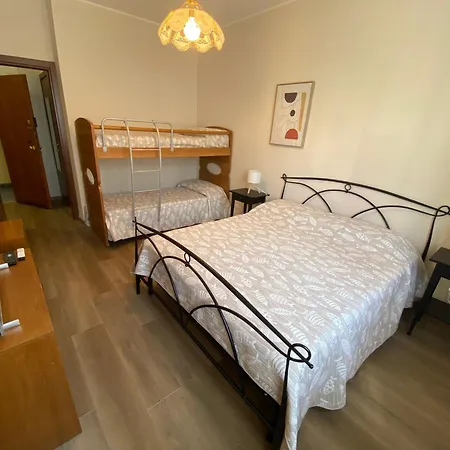 Casa Silvia A Pochi Passi Dal Mare Di